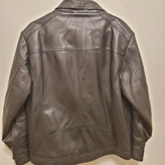 Real Leather Jacket - Picture 2 of 2